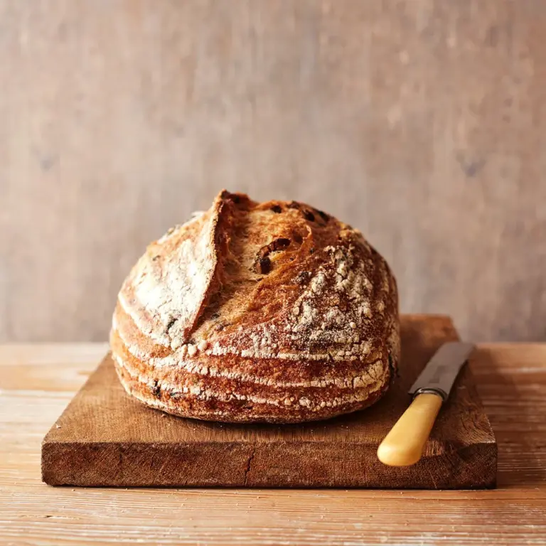 Olive_Sourdough_02_Compressed